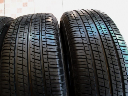 ขายยาง BRIDGESTONE DUELER H/T 225-65-17 ปี13 งามๆ (1ชุด)