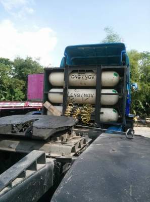 ขายถัง NGV ครับ 45000Bหนุ่ม 086-074-8399