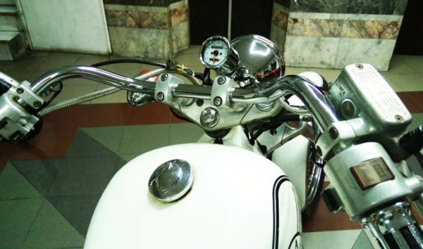 Steed 400 ทะเบียน เบนคอ ล้อตัน ตูดเป็ด ท่อแต่ง ทรงดี เอกสารพร้อม Steed 400 ทะเบียน เบนคอ ล้อตัน ตูดเป็ด ท่อแต่ง ทรงดี เอกสารพร้อม