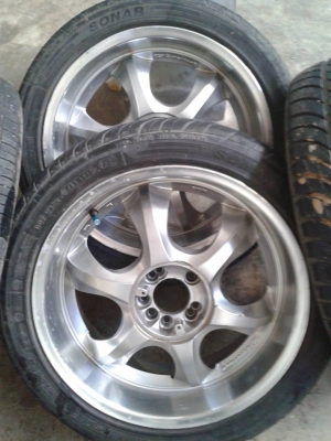 ขาย แม๊กซ ก้านยก พร้อมยาง ขอบ 17 ใส่ ALTIS หรือ 4 รูร้อย