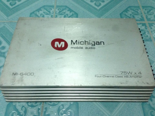แอมป์4ch MICHIGAN มือสองสภาพดีด้านนอกมีรอยบ้างแต่ด้านในยังไม่เคยแกะไม่เคยซ่อม เสียงดีมาก ขับกลางแหลมเพราะๆ ขาย 1950 บาท สนใจ0892425454 อยู่สระบุรีส่งได้