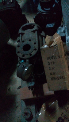 ขาย !! ปั้มหอยโข่งสเตท7ใบพัด ท่อเข้า4"ออก2.5"