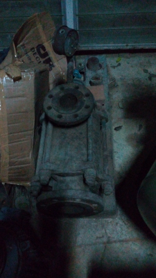 ขาย !! ปั้มหอยโข่งสเตท7ใบพัด ท่อเข้า4"ออก2.5"