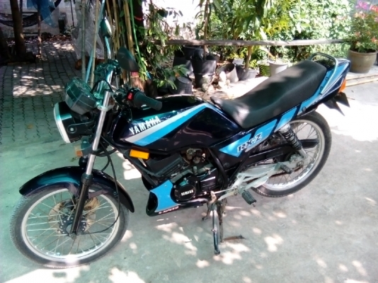 ขายเเล้วค้าบบ yamaha rx-z สภาพสวยครบ 10000เดียวว