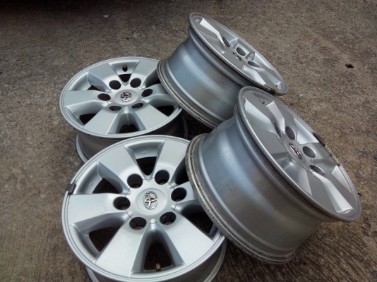 แม็กวีโก้ 15&times;7 สภาพเดิมๆไม่มีซ่อมใครหาอยู่รีบเลยครัฟ. ขาย5800 มีชุดเดียว จัดส่งทั่วประเทศ 0898128457 ดูของได้ที่คลอง2 คลองหลวง