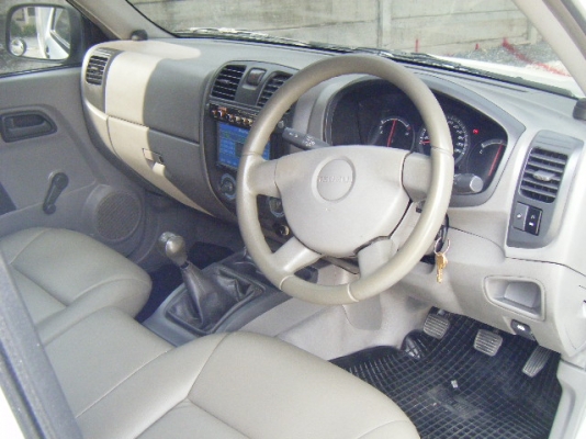 ขาย dmax หัวเดียว2006 ตู้แห้ง ดีเซล+ngv 2ถังใต้ท้อง ขาย dmax หัวเดียว2006 ตู้แห้ง ดีเซล+ngv 2ถังใต้ท้อง