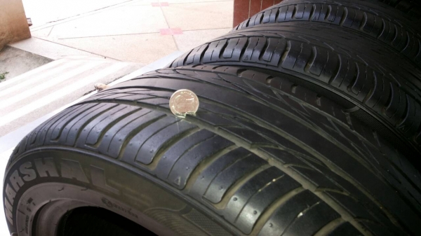 ยาง 205-50-16 ปี 2012 ดอกยางหนาๆเนื้อยางนุ่มๆ ทั้ง 4 เส้น