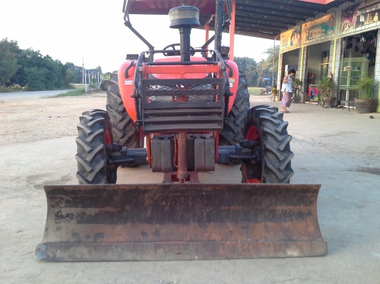 ขาย แทรกเตอร์ KUBOTA M7040 ถูกๆ สวยๆ 1747ชฺ.ม