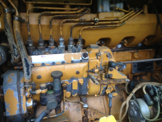 ขายรถตัก Komatsu WA 100-1 นำเข้าจากญี่ปุ่น ยังไม่เคยใช้งานในเมืองไทย สภาพสวย พร้อมใช้ ราคาถูกมากๆ  081-9485494