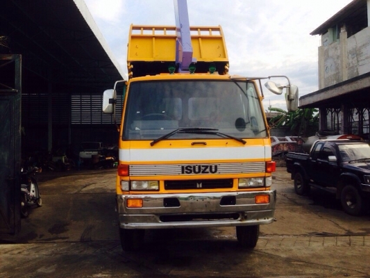 ขายรถบรรทุก ISUZU LOOCKY โฟร์วิล ขายรถบรรทุก ISUZU LOOCKY โฟร์วิล