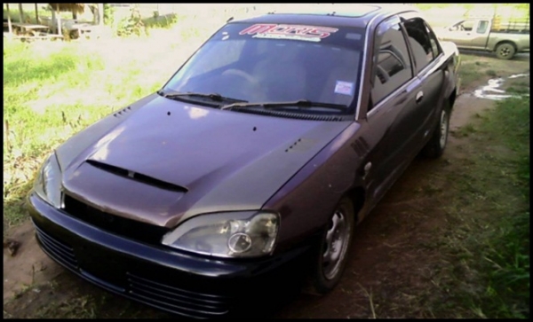 ขายด่วน! รถเก๋งอีคาร์