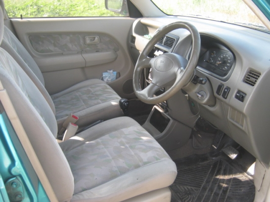 รถครอบครัว สไตล์ยี่ปุ่น Diahatsu Grand Move 1500 รถครอบครัว สไตล์ยี่ปุ่น Diahatsu Grand Move 1500