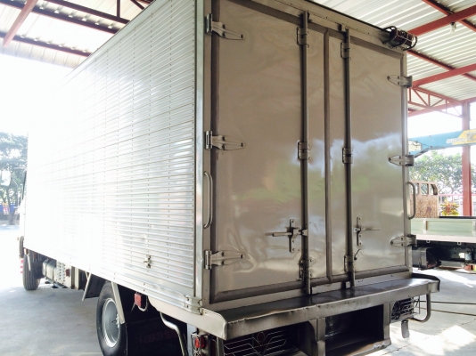 มาอีกแล้วครับ มาอีกแล้วครับ