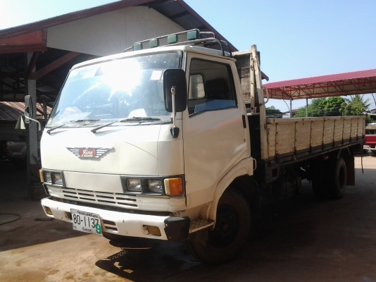 HINO KM779 เครื่อง 117 แรง wo4D กะบะยาว 5.5 เมตร ภาษีเต็ม ยางสวย 6 เส้น HINO KM779 เครื่อง 117 แรง wo4D กะบะยาว 5.5 เมตร ภาษีเต็ม ยางสวย 6 เส้น