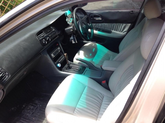 แอคคอร์ด เกียร์ออโต้+แก๊สLPG รถพร้อมใช้งาน สวยๆ มือเดียว แอคคอร์ด เกียร์ออโต้+แก๊สLPG รถพร้อมใช้งาน สวยๆ มือเดียว