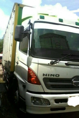 ซีรี่ 500 ปี 2553 กับ ปี 2554 มีทั้งหมด 12 คัน