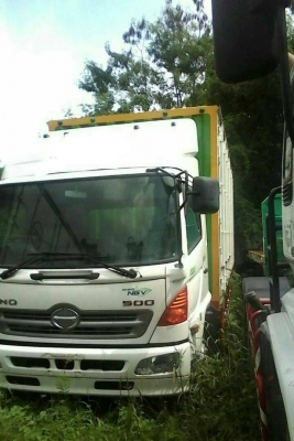 ซีรี่ 500 ปี 2553 กับ ปี 2554 มีทั้งหมด 12 คัน