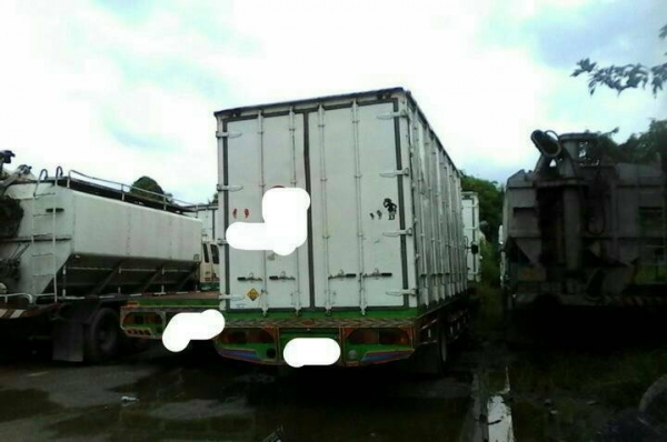 ซีรี่ 500 ปี 2553 กับ ปี 2554 มีทั้งหมด 12 คัน