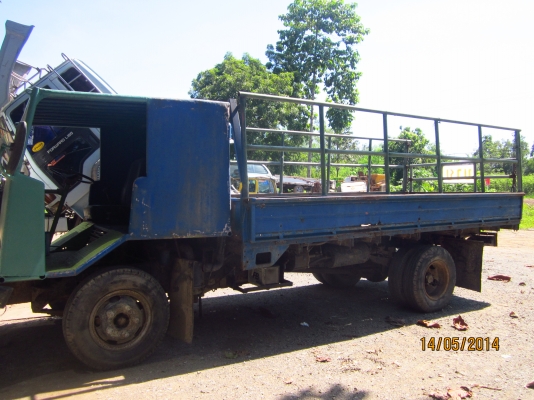 รถอีแต๋นใหญ่ เครื่อง 88 แรง พร้อมใช้งาน