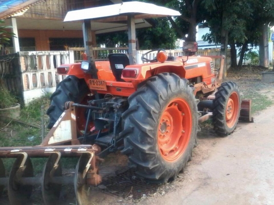 ขายแทรกเตอร์ คูโบต้า รุ่น M5000 (4WD) สภาพดี
