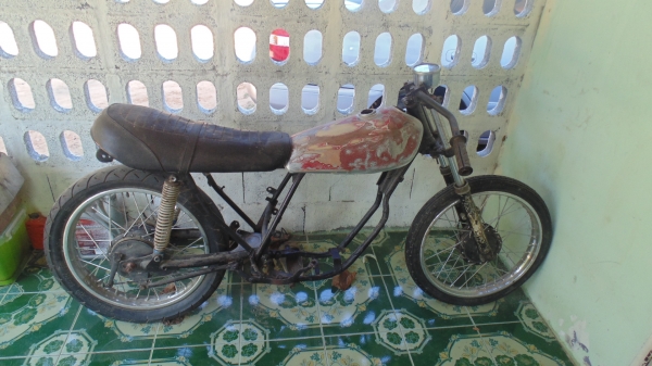 มอเตอไซค์คาเฟ่