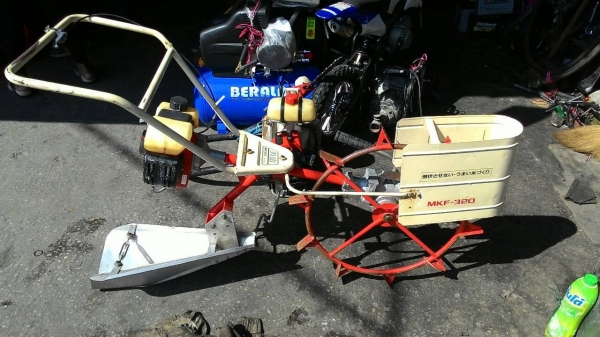 ขายเครื่องพรวนดินเซาะร่อง เก่าญี่ปุ่น