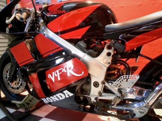 T&amp;T BIKE RAMA2 ขายถูกเพียง 67500 ฿HONDA VFR 400 NC30 ปี97 ทะเบียนแท้