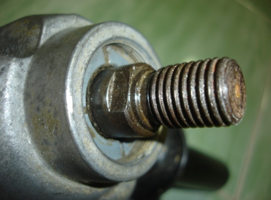 ขาย เครื่องขัดสีรถ โตชิบ้า220v  2200 รอบต่อนาที