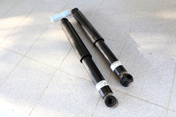 โช้ค+สปริงMITSUBISHI TRITON โช้ค+สปริงMITSUBISHI TRITON