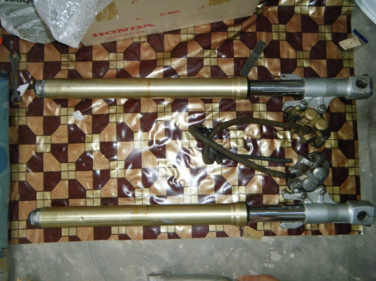 โล๊ะล้างสต๊อกครั้งเดียวในรอบปี ลดสูงสุด80\% ราคาเริ่มต้น 99 บาท หมดแล้วหมดเลย