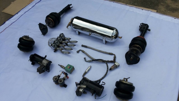 ชุดถุงลมใส่ vios ตรงรุ่น ขายรถถอดออก. สภาพดี ถุงไม่รั่ว