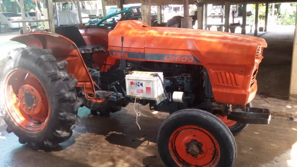ขายรถไถคูโบต้าL2600 พร้อมใช้งานราคาต่อรองได้นะครับ
