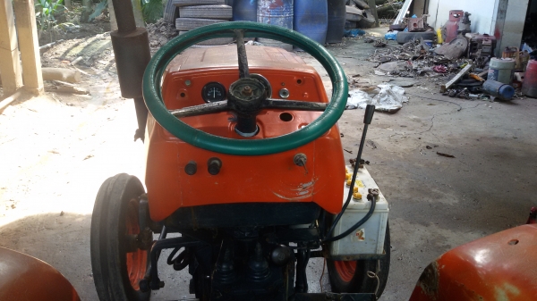 ขายรถไถคูโบต้าL2600 พร้อมใช้งานราคาต่อรองได้นะครับ