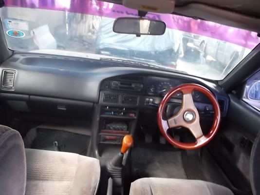 ปี1988 -2531 โตโยต้า โคโรล่า รุ่นโดเรม่อนตัวท๊อป ไฟฟ้า เครื่อง1600cc.คาบิว เกียร์ธรรม ปี1988 -2531 โตโยต้า โคโรล่า รุ่นโดเรม่อนตัวท๊อป ไฟฟ้า เครื่อง1600cc.คาบิว เกียร์ธรรม