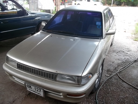 ปี1988 -2531 โตโยต้า โคโรล่า รุ่นโดเรม่อนตัวท๊อป ไฟฟ้า เครื่อง1600cc.คาบิว เกียร์ธรรม