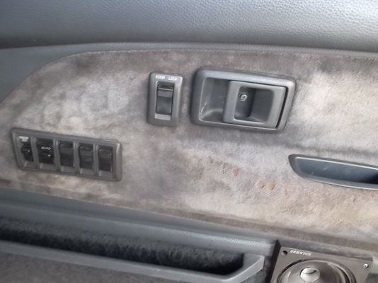 ปี1988 -2531 โตโยต้า โคโรล่า รุ่นโดเรม่อนตัวท๊อป ไฟฟ้า เครื่อง1600cc.คาบิว เกียร์ธรรม ปี1988 -2531 โตโยต้า โคโรล่า รุ่นโดเรม่อนตัวท๊อป ไฟฟ้า เครื่อง1600cc.คาบิว เกียร์ธรรม