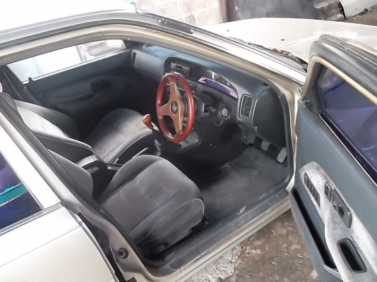 ปี1988 -2531 โตโยต้า โคโรล่า รุ่นโดเรม่อนตัวท๊อป ไฟฟ้า เครื่อง1600cc.คาบิว เกียร์ธรรม ปี1988 -2531 โตโยต้า โคโรล่า รุ่นโดเรม่อนตัวท๊อป ไฟฟ้า เครื่อง1600cc.คาบิว เกียร์ธรรม