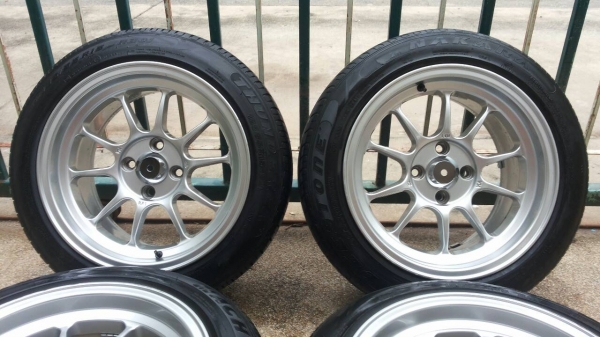 Max ขอบ15 rf1 กว้าง8 4รู100 พร้อมยาง