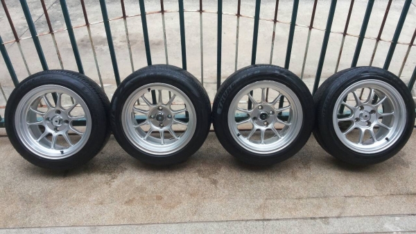 Max ขอบ15 rf1 กว้าง8 4รู100 พร้อมยาง