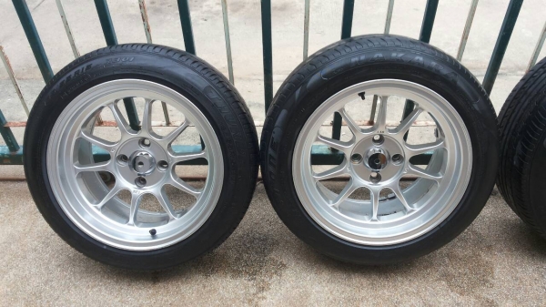 Max ขอบ15 rf1 กว้าง8 4รู100 พร้อมยาง