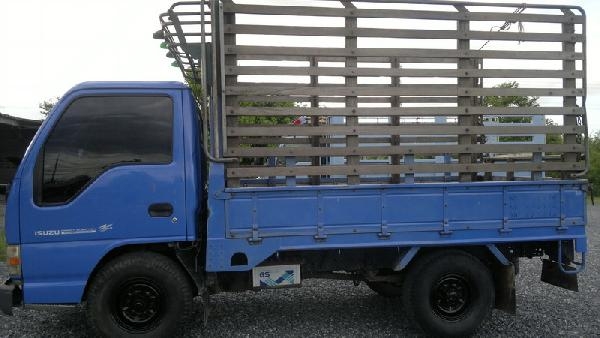 ขายรถบรรทุก 4 ล้อ เล็ก  NKR 100 เทอร์โบ รุ่นยูโรทู หัวกาตูน  มีแอร์   รถห้าง มือ 1  มีประกันชั้น 1  รถเดิมๆ  ไม่เคยชน ไม่เคยทำสี สภาพสวย ขับทางไกลๆสบาย   ราคาเบาๆ