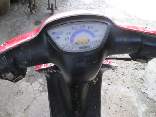 สตาร์ทมือOKครับ  อุปกรณ์ครบ  สีทะลอก  ยางใหม่ป้ายแดง