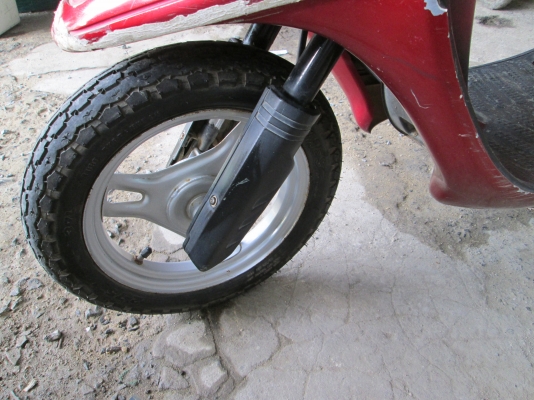 สตาร์ทมือOKครับ  อุปกรณ์ครบ  สีทะลอก  ยางใหม่ป้ายแดง