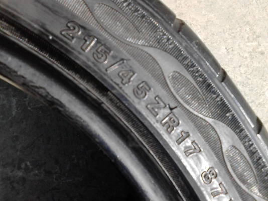 215/45R17 THUNDERER MACH II R701  มี 2 เส้น TEL.081-427-3941