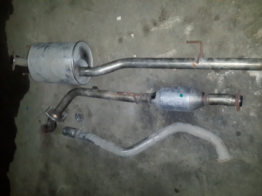 ท่อไอเสียเดิม vigo champ 3.0