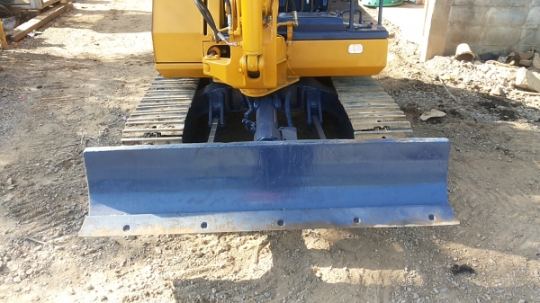 ขายรถขุด-ดัน KOMATSU PC-020รถเก่านอกสภาพเดิม น่าใช้งาน มีเอกสารแจ้งจำหน่าย