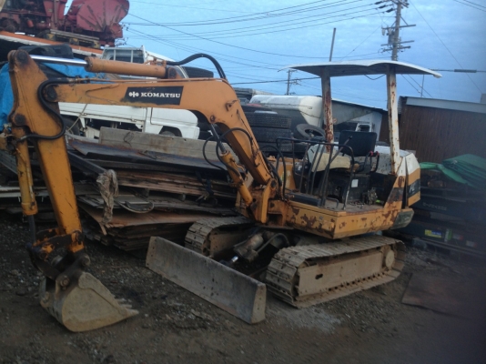 ขายรถแบคโฮ KOMATSU PC20-3 ใบแจ้งจำหน่าย ราคา 220000