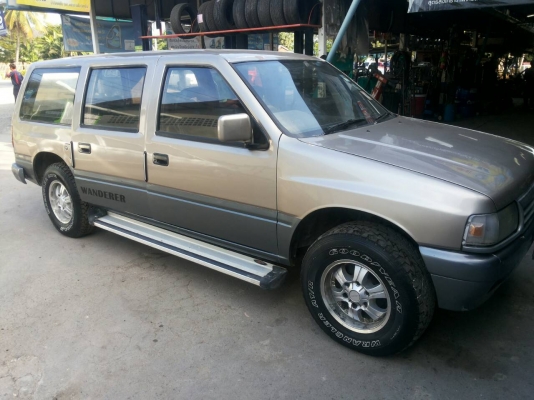 ขายครับ อีซูซุสเตชั่น วัลเดอร์เล่อร์ ขายครับ อีซูซุสเตชั่น วัลเดอร์เล่อร์