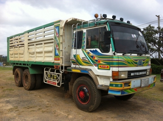 ขายรถบรรทุกสิบล้อดัมพ์ Mitsubishi TD เครื่อง 6D17-210 แรง ซีเรียล 6,3xx 2 เพลา เบรคใหญ่ 10 เกียร์ เพลาบุ๋ม ดุมจีบ