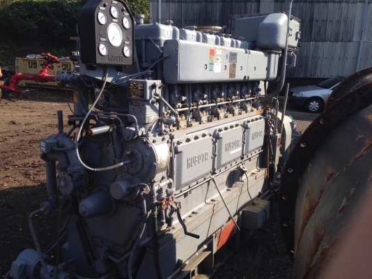 ขายเครื่องสูบน้ำ KUBOTA 6 สูบเทอร์โบ น้ำหนัก 6 ตันครึ่ง รวมปั๊ม 10 ตัน ใช้งานได้เลย ราคา 350000